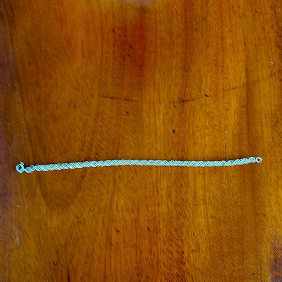 Vintage Sterling Silver Two Tone Rope Bracelet. Made in Italy. - Picture 2 of 3